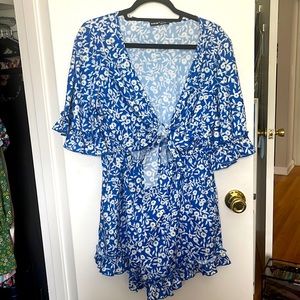 Tie front floral romper